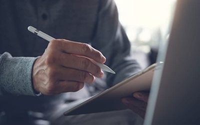 Empowering field agents with Salesforce Field Service Lightning